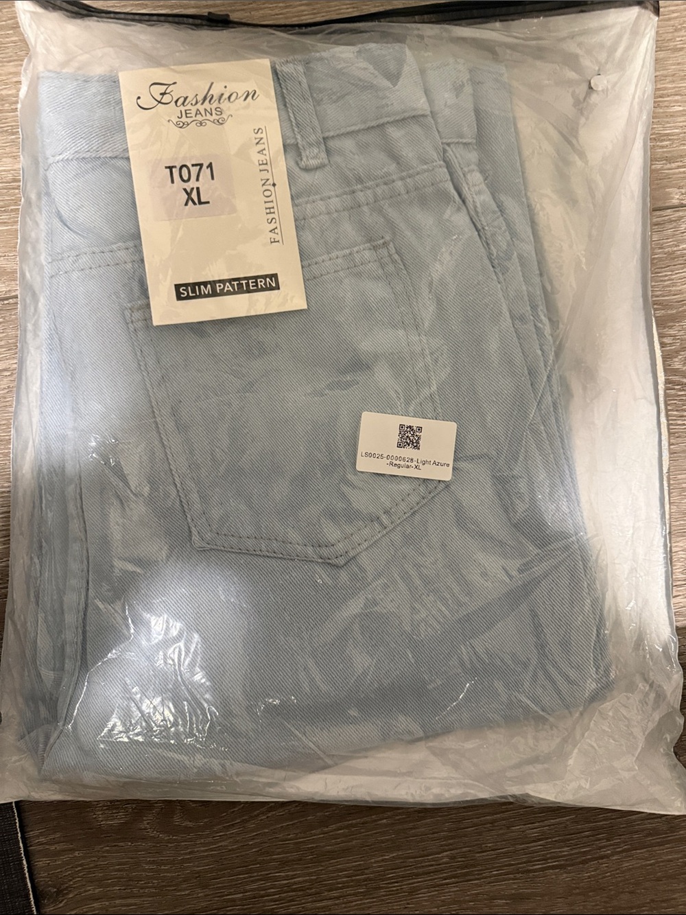 Fashion Jeans Women's Straight Leg Jeans - Light Blue